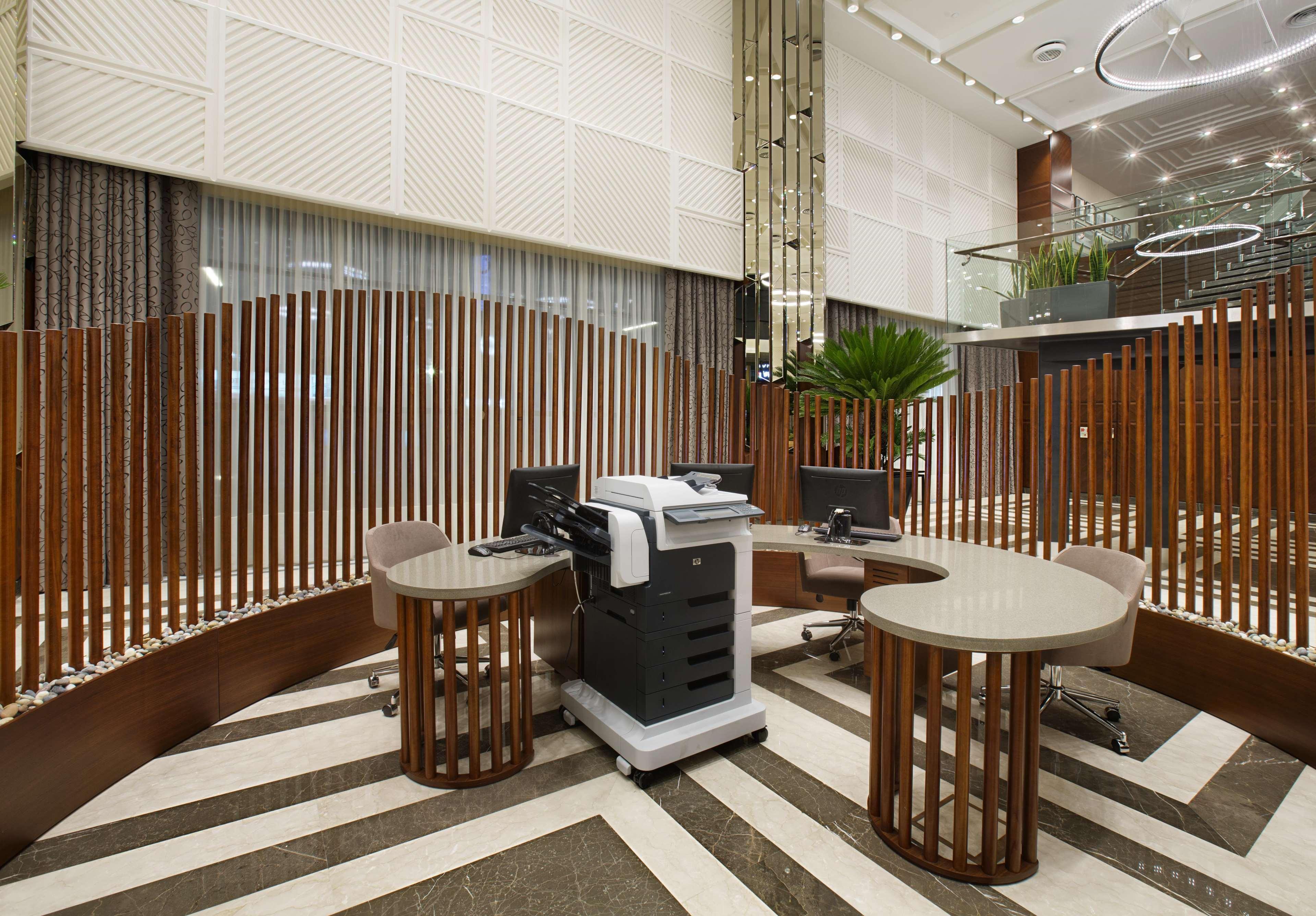 Doubletree By Hilton Istanbul-Avcilar Hotel Exterior photo Business Center
