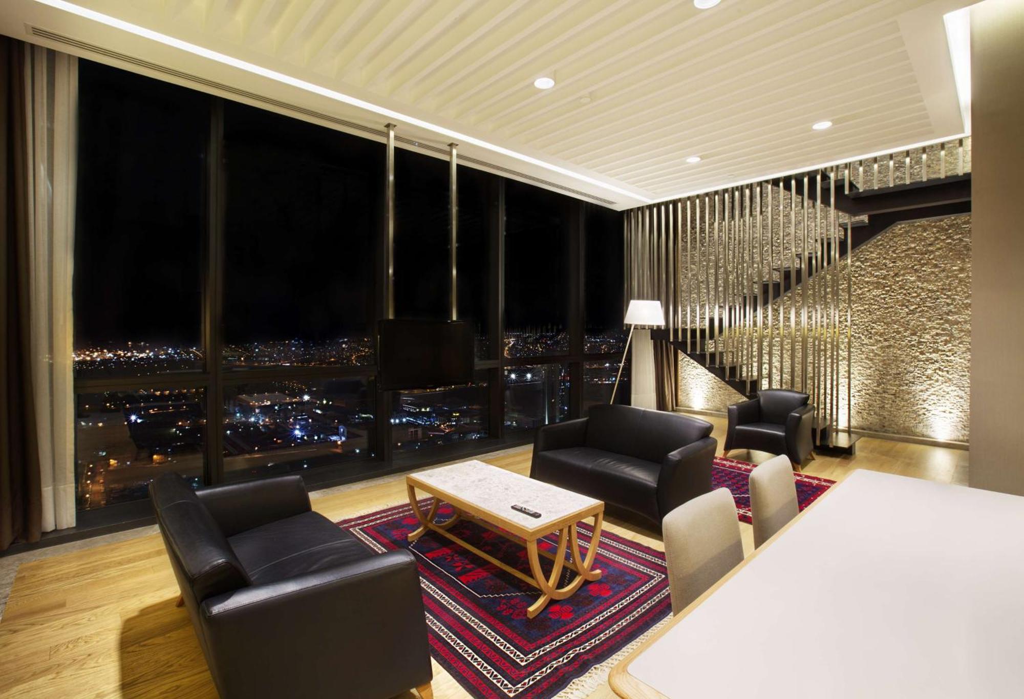 Doubletree By Hilton Istanbul-Avcilar Hotel Exterior photo Interior of a penthouse apartment